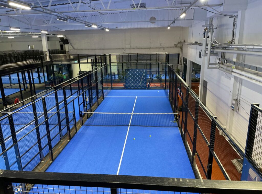 terrain de padel à vendre 50 000 euros
