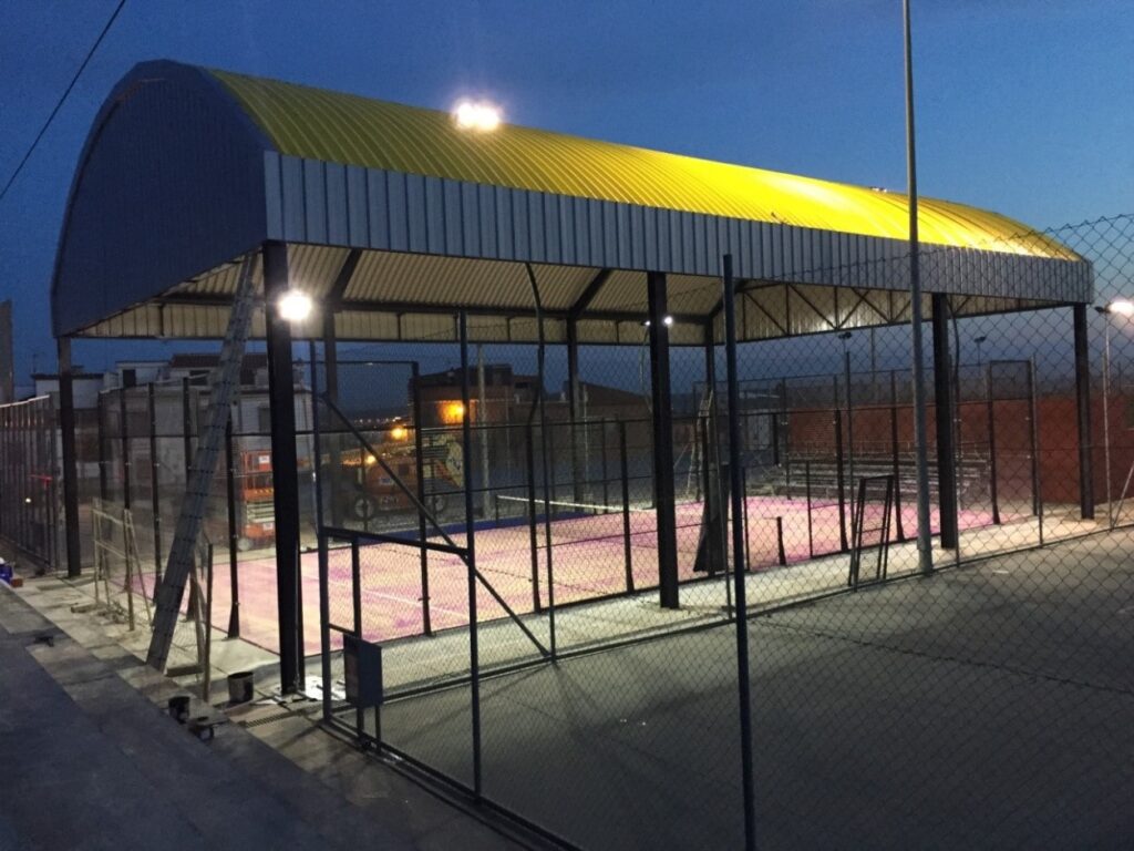 couverture terrain padel aluminium